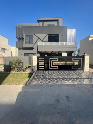 10 Marla House is Available for Sale in Citi Housing Gujranwala.