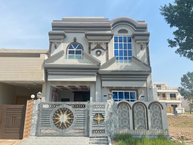 Nicely Built 5 Marla Brand New House for Sale, Citi Housing,Gujranwala. Phase Wafi