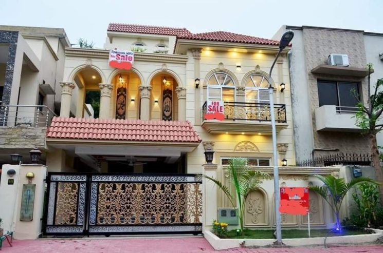 ROYAL SPANISH VILLA FOR SALE PHASE 7 BAHRIA TOWN RAWALPINDI ISLAMABAD