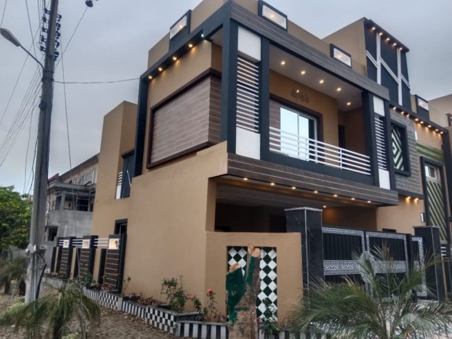 10 Marla Brand New House is available For Sale