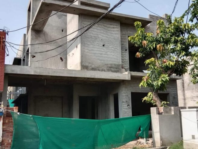 10 Marla Grey Structure For Sale in DHA Lahore