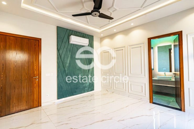 1-kanal Elegant Brand New Designer Bungalow For Sale, in DHA Phase 8, Lahore.