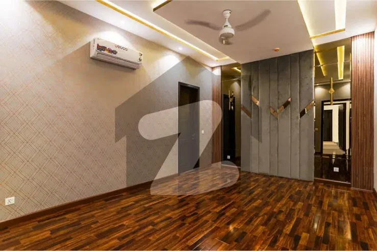 Modern Designed 1 Kanal Beautiful Luxury Bungalow For Sale In Dha Phase 6 lahore