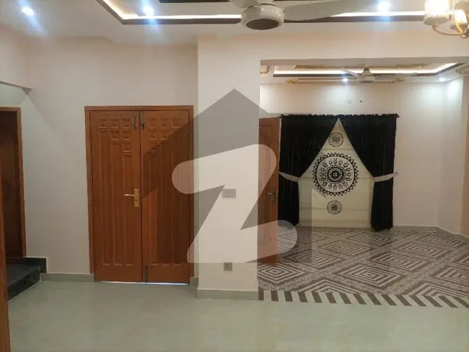 5 MARLA BRAND NEW HOUSE AVAILABLE FOR SALE IN SECTOR E BAHRIA TOWN LAHORE