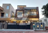 10 Marla residential House for Sale In Janiper Block Sector C Bahira Town Lahore